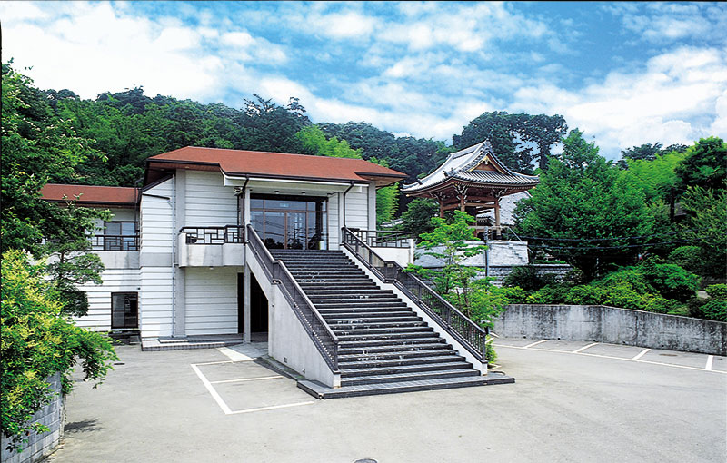 岩子墓苑　霊園・寺院画像　東京都霊園ガイド